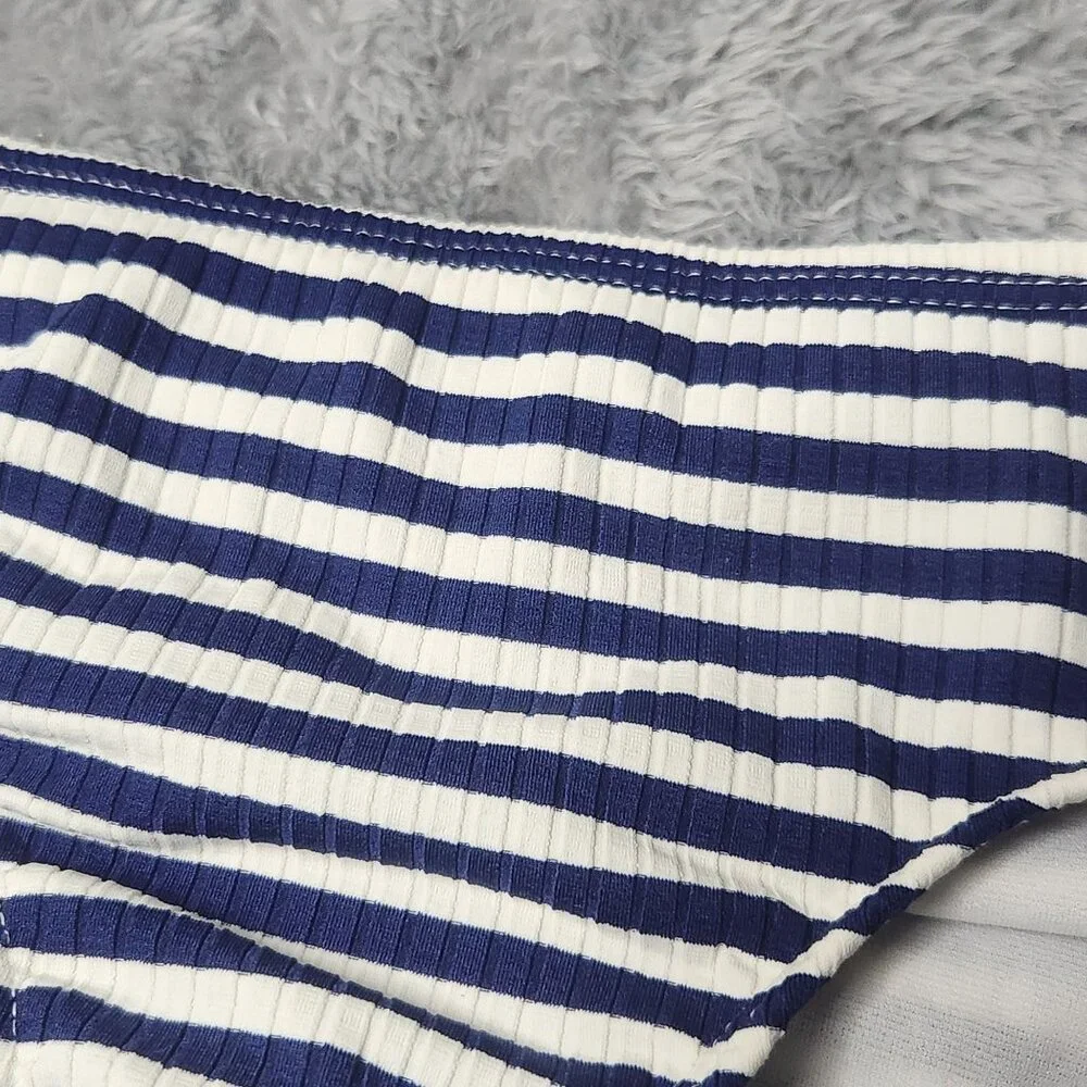 Xhilaration Bikini Bottoms‎ Juniors M 4-6 Navy Stripe Ribbed Cheeky Hipster